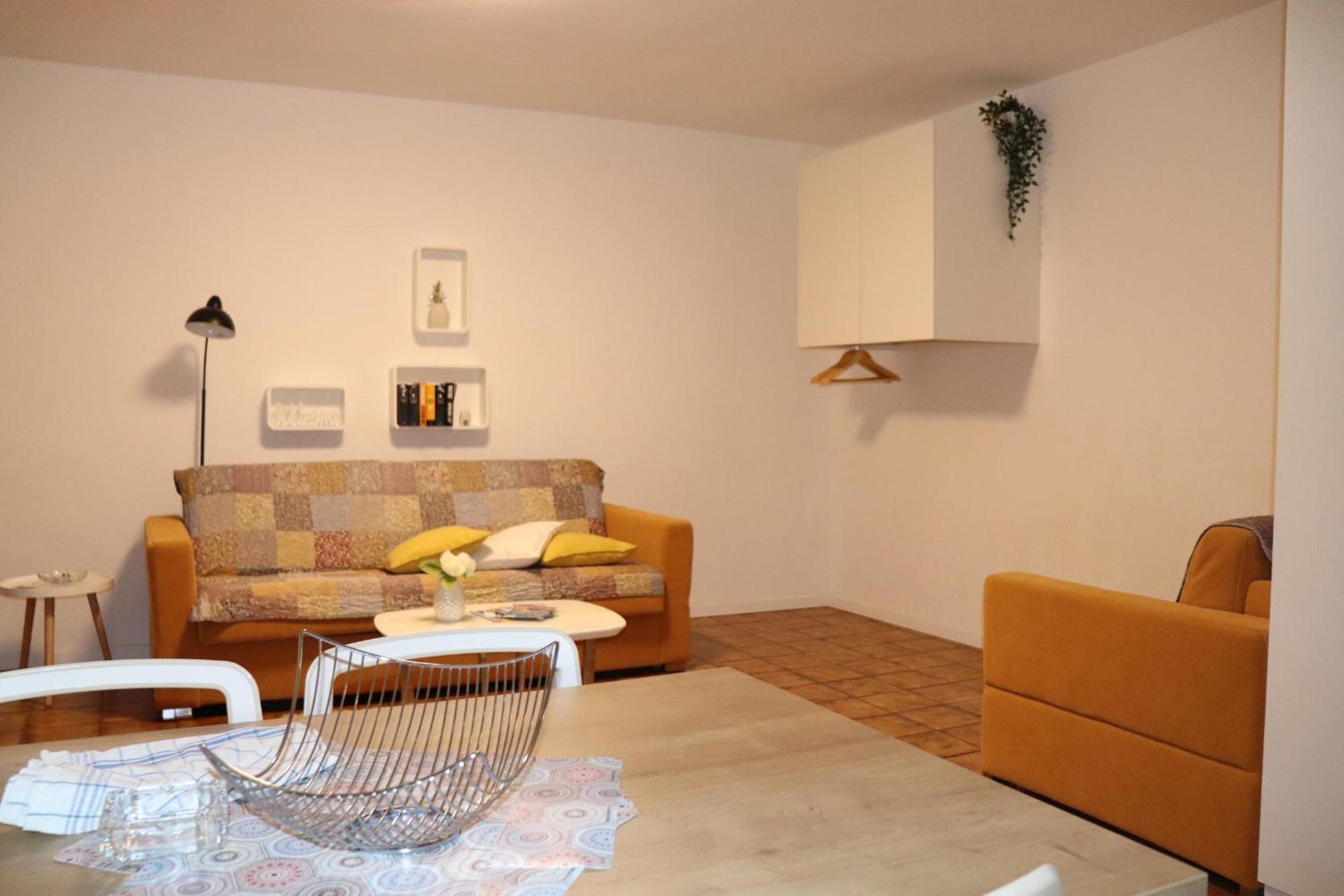 Apartments Zvezdica*** With Garden Zambratija  Εξωτερικό φωτογραφία